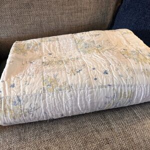 Simply Shabby Chic Queen Patchwork Quilt